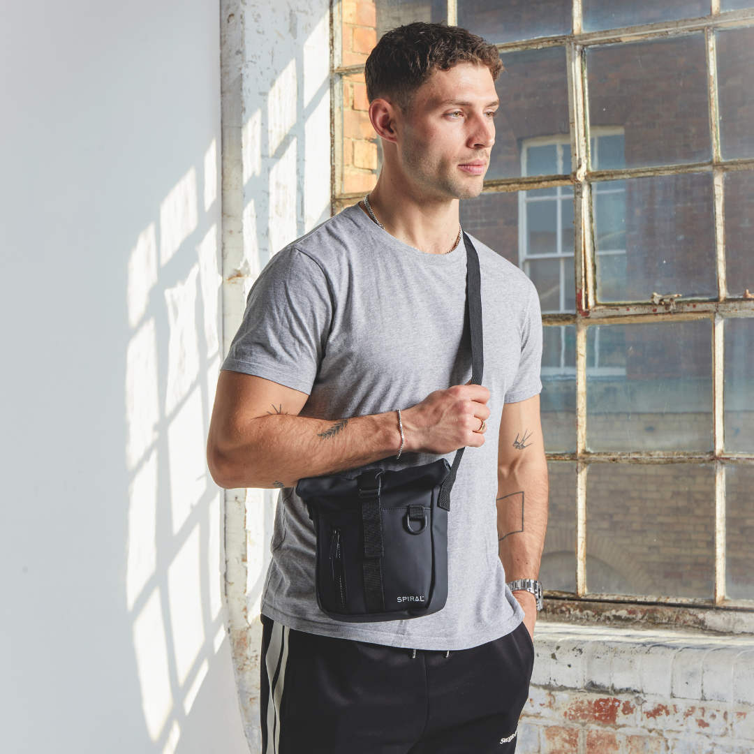 Black Transporter Deluxe Shoulder Bag - PRE ORDER 03/12/25