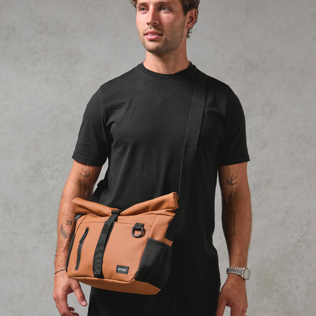 Caramel Traveller Deluxe Messenger Bag