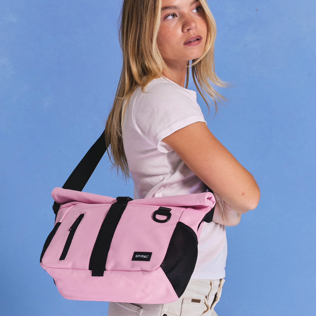 Pink Traveller Deluxe Messenger Bag
