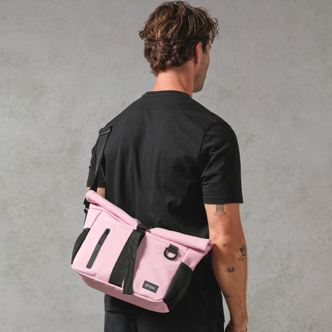 Pink Traveller Deluxe Messenger Bag