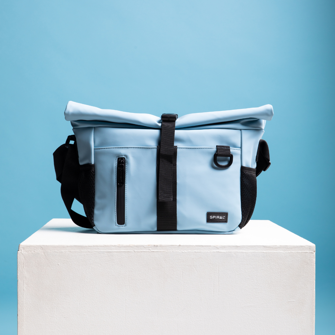 Mist Blue Traveller Deluxe Messenger Bag