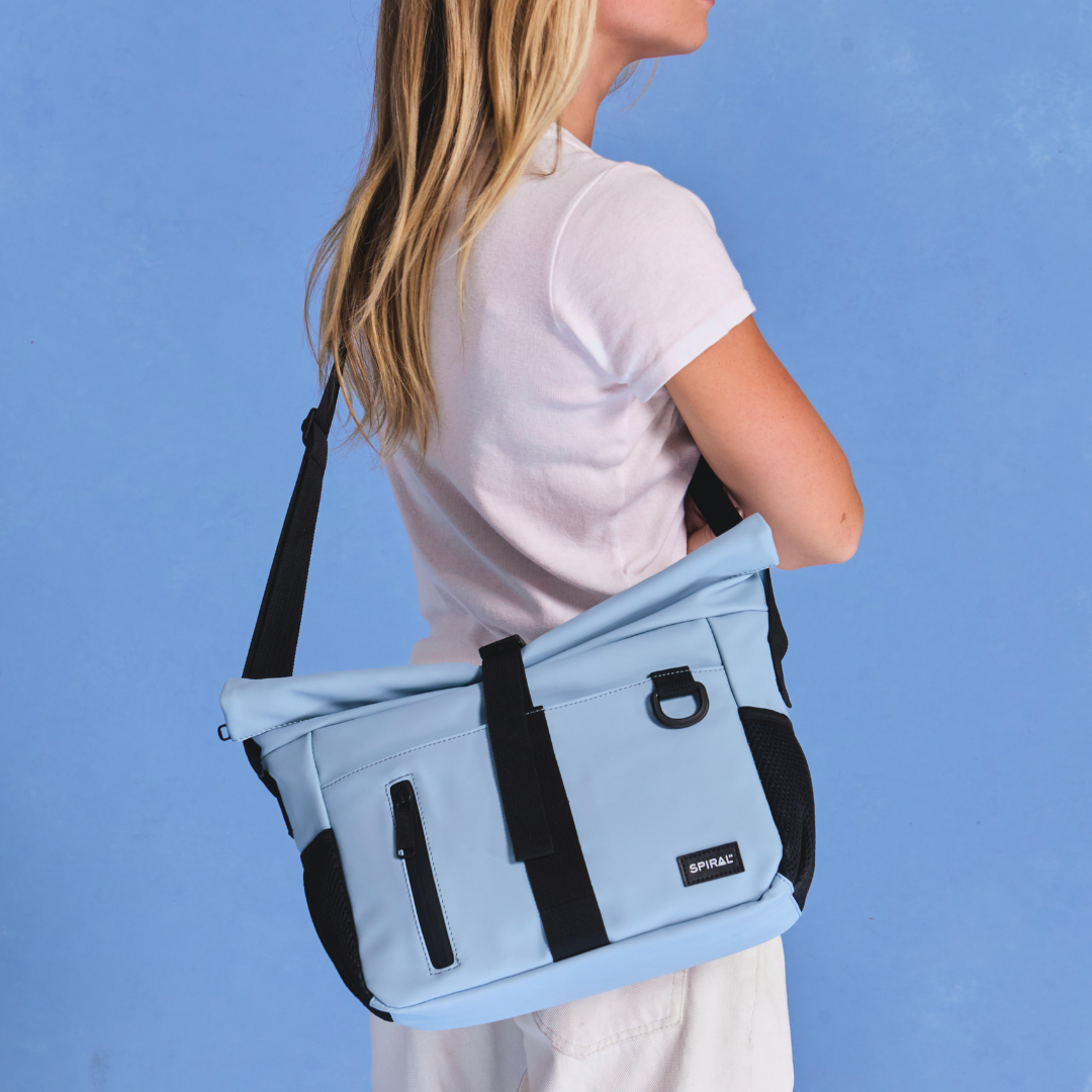 Mist Blue Traveller Deluxe Messenger Bag