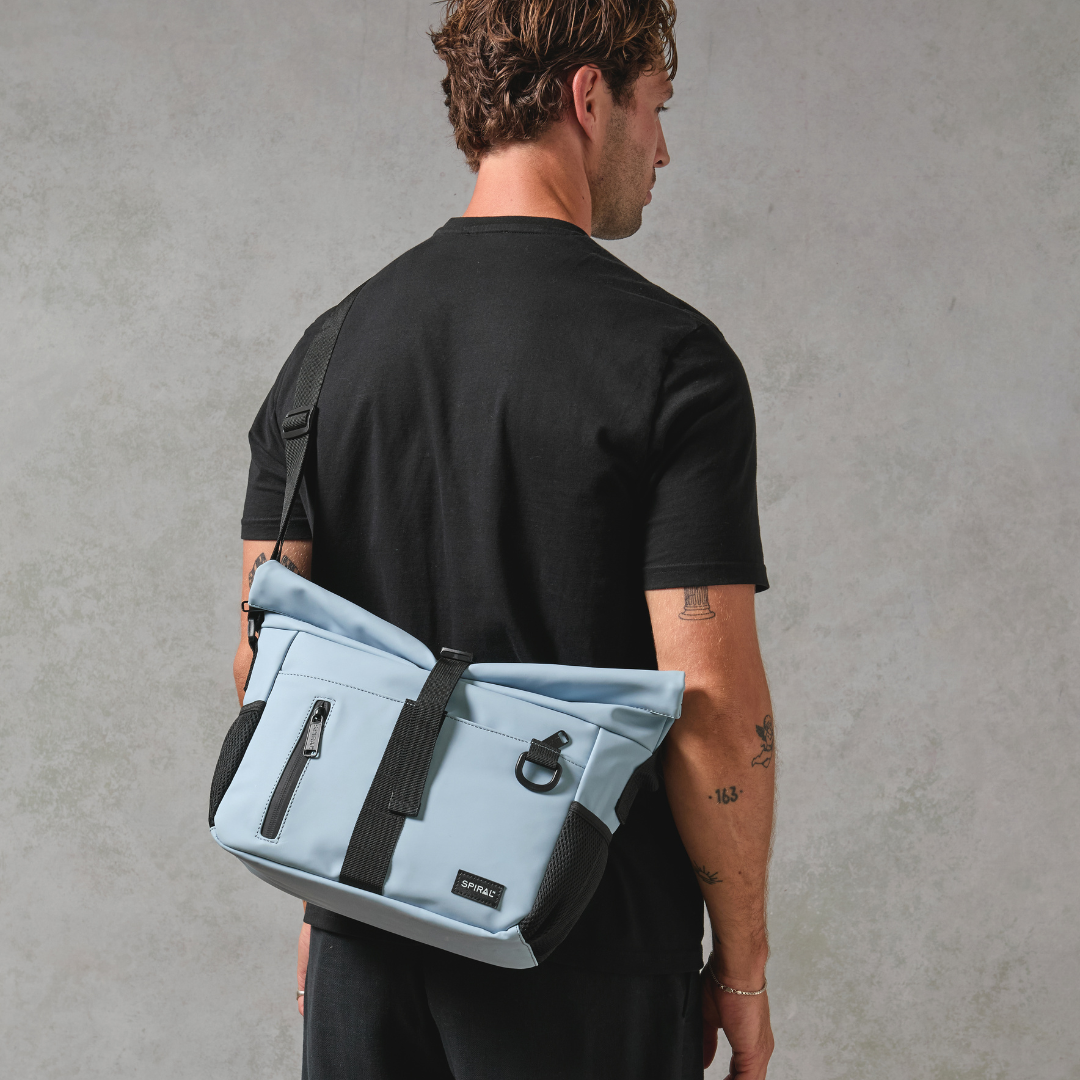 Mist Blue Traveller Deluxe Messenger Bag