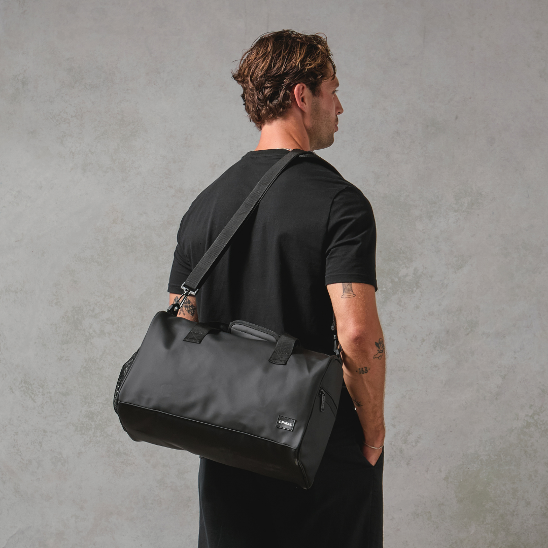 Black 21L Weekender Duffel