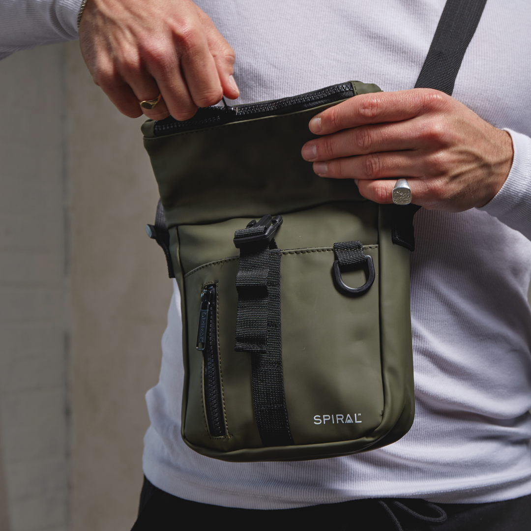 Olive Transporter Deluxe Shoulder Bag
