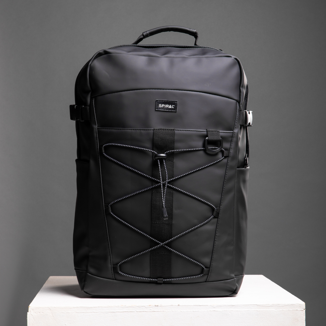 Black 28L District Backpack