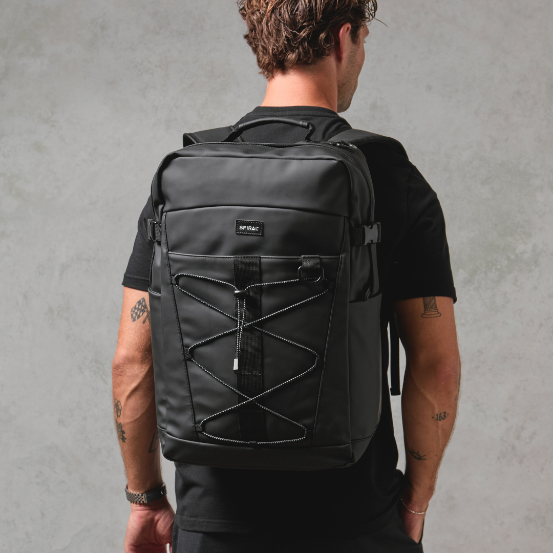 Black 28L District Backpack