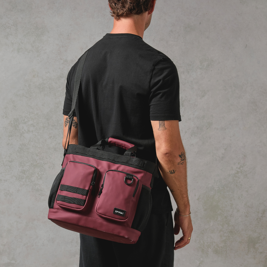 Deep Burgundy Horizon Deluxe Messenger Bag
