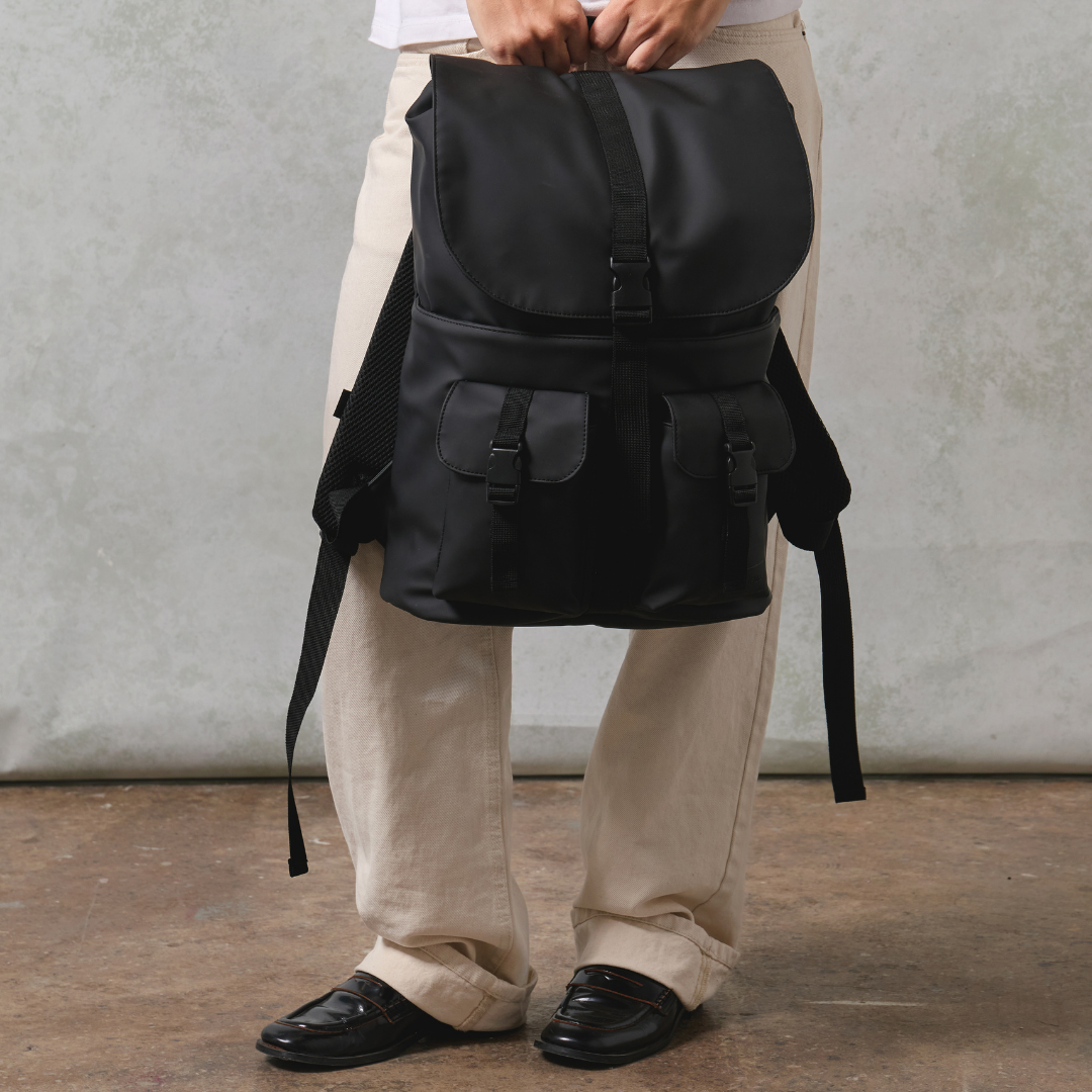 Black 18L Nomad Deluxe Backpack