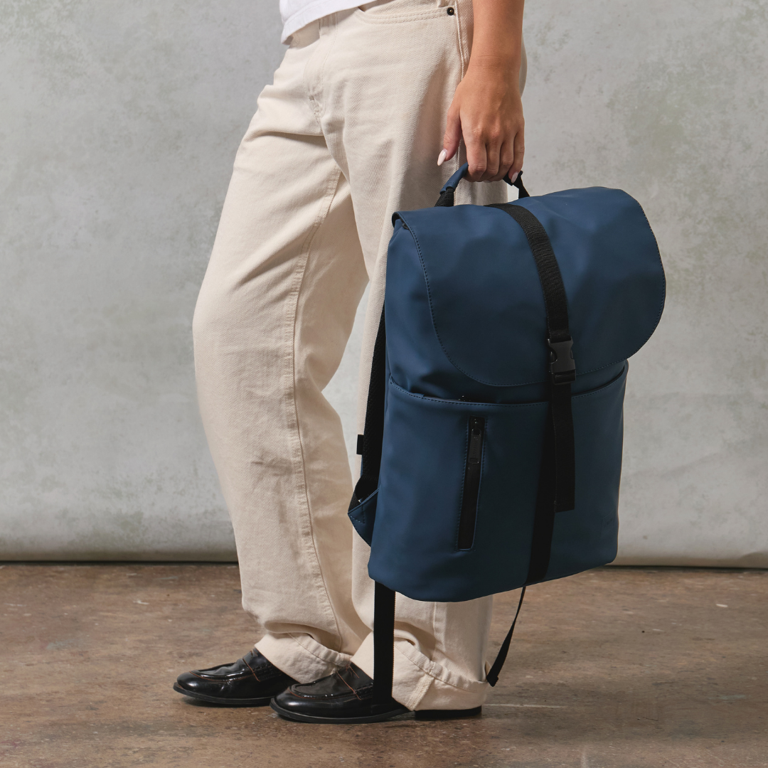 Navy 16L Nomad Backpack