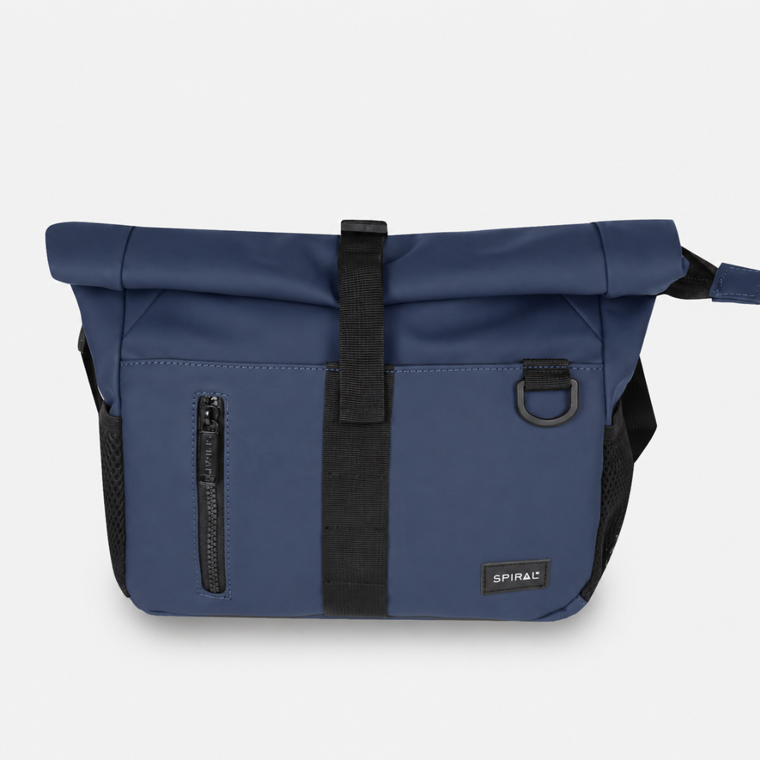 Navy Traveller Deluxe Messenger Bag