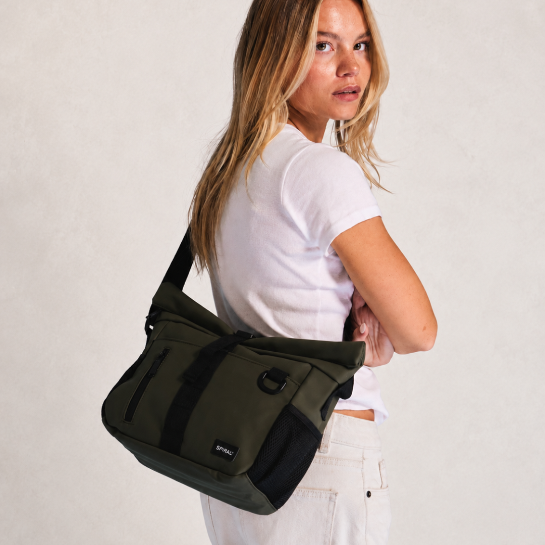Olive Traveller Deluxe Messenger Bag